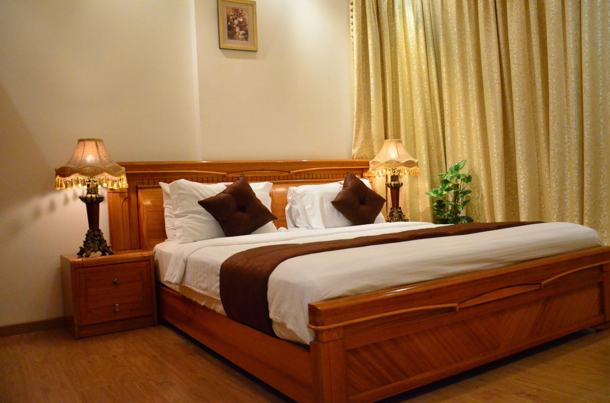 Kiev Tower Apartment Manama Exterior photo